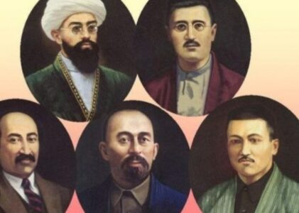 Ajdodlarimizning boy merosi va milliy qadriyatlarga asoslangan kuchli maʼnaviyatga tayanamiz !
